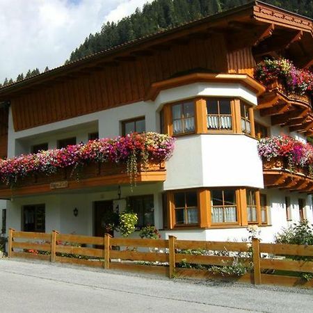 Hotel Saegehof Neustift im Stubaital Esterno foto